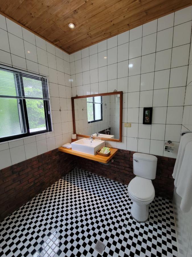 Railway Villa T'ai-tung Kültér fotó