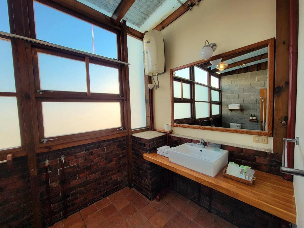 Railway Villa T'ai-tung Kültér fotó